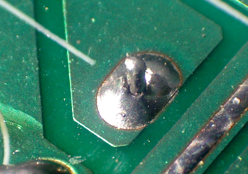 File:Cold solder joint2.jpg